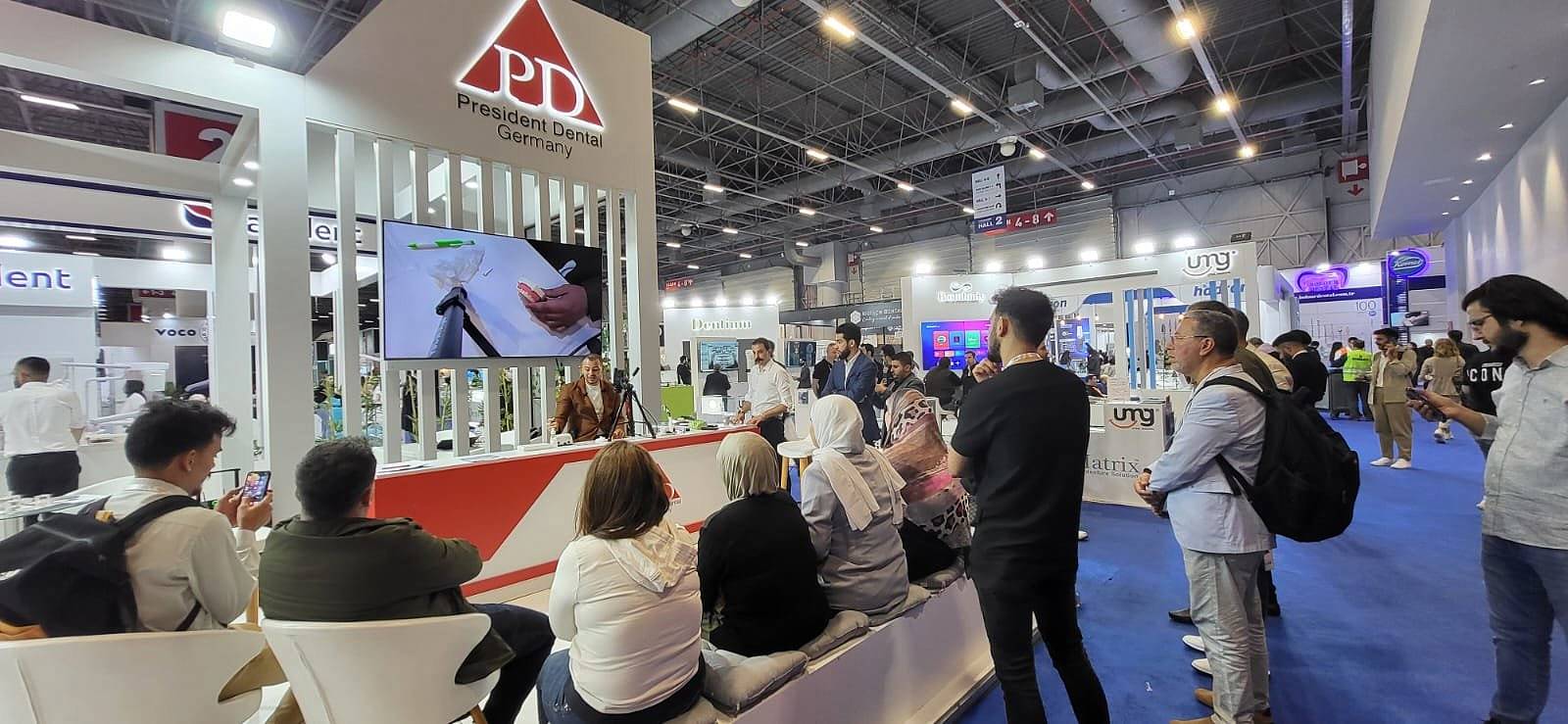 В стамбуле с 08.05.2024 по 01.05.2024 прошла международная стоматолгическая выставка,на которой был представлен стенд President Dental,